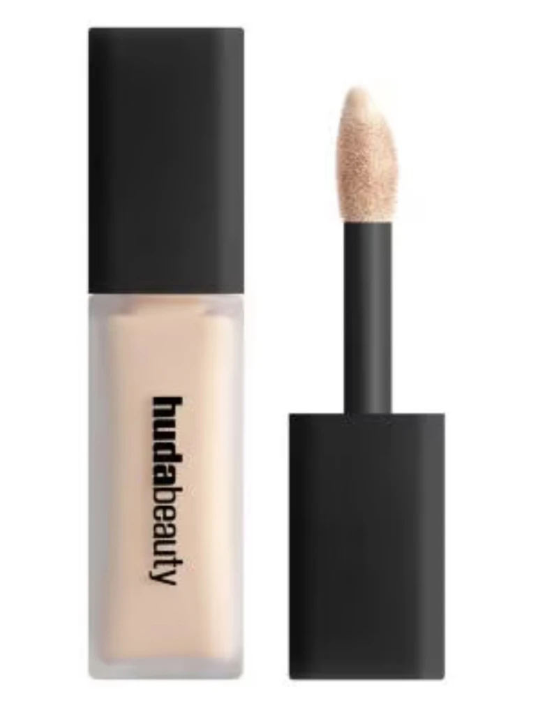 Huda Beauty FauxFilter Luminous Matte Liquid Concealer